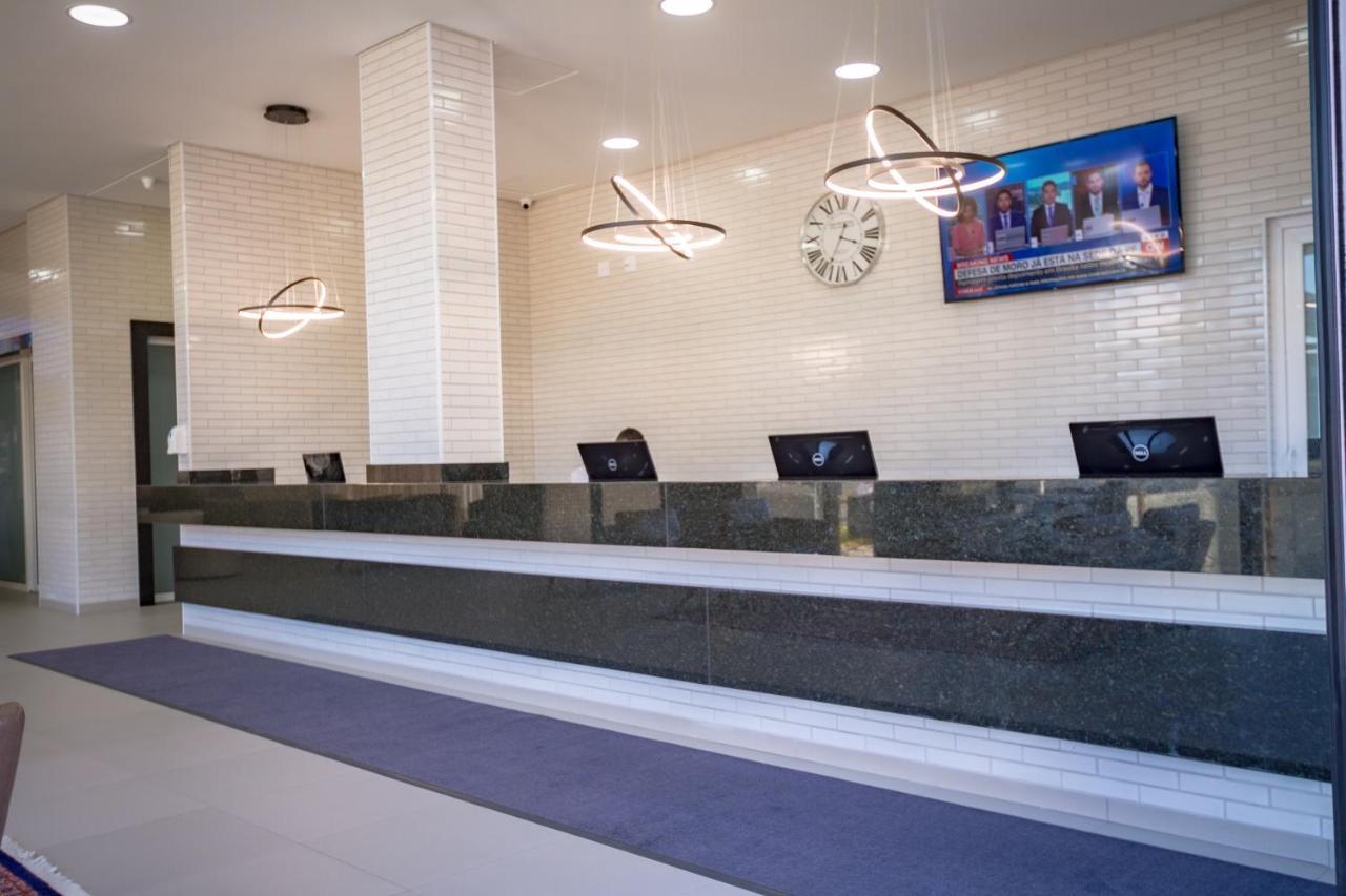 Hotel Confiance Barigui 쿠리치바 외부 사진
