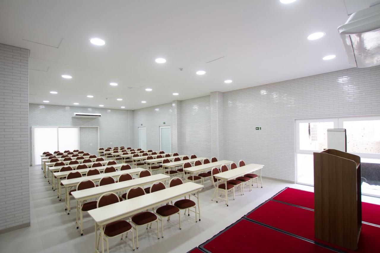 Hotel Confiance Barigui 쿠리치바 외부 사진