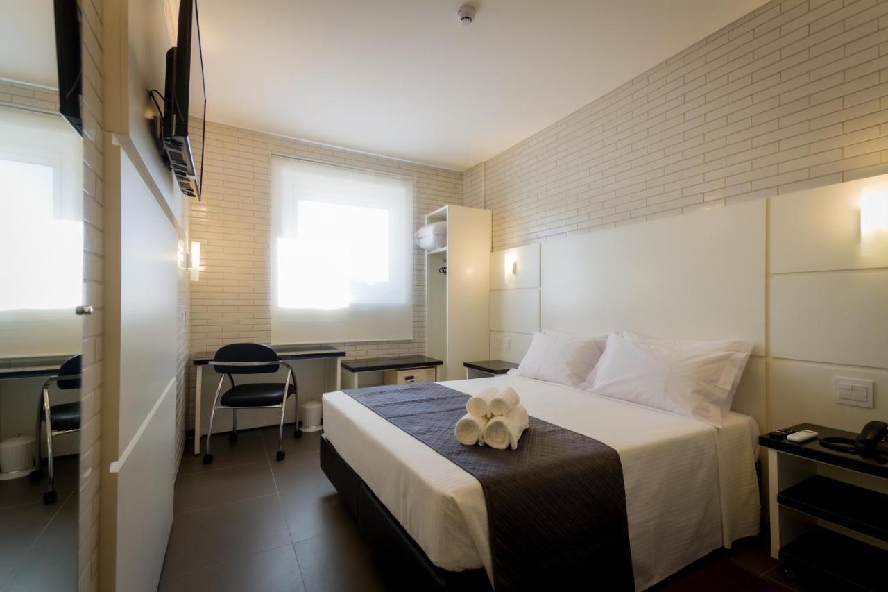 Hotel Confiance Barigui 쿠리치바 외부 사진