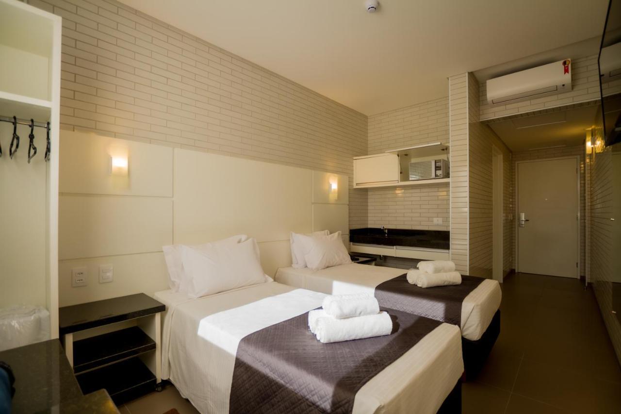 Hotel Confiance Barigui 쿠리치바 외부 사진
